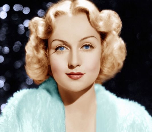 Viata plina de farmec si tragic a staretei de la Hollywood Carole Lombard