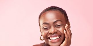 Sfaturi de machiaj care va vor face pielea sa straluceasca fara bronzat