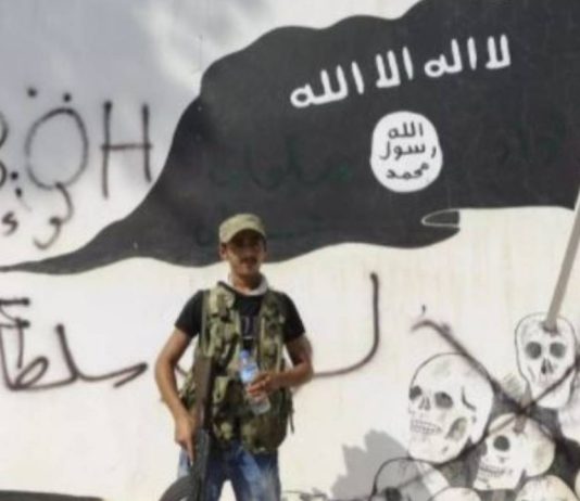 Jihadismul si supremacismul alb, doua extreme cu multe trasaturi comune, potrivit unui studiu