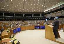 Parlamentul European incearca sa protejeze avortul legal in conditii de siguranta impotriva regresului din UE