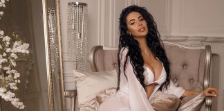 Am ales sa fac chat deoarece nu eram sigura pe mine