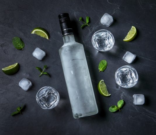 Cum sa alegi o vodka de calitate? 5 detalii de care sa tii cont