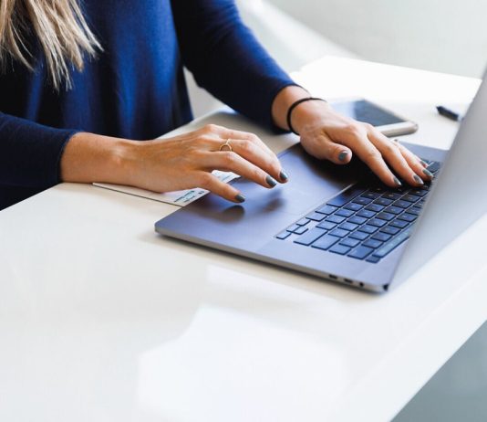 Cum alegi cele mai bune site-uri pentru publicarea de advertoriale