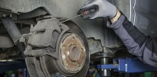 Vestiarul metalic compartimentat, un adevarat „yin si yang” al mobilierului!