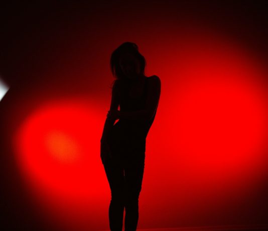 Studio de videochat in Bucuresti: oportunitate temporara sau cariera pe termen lung?